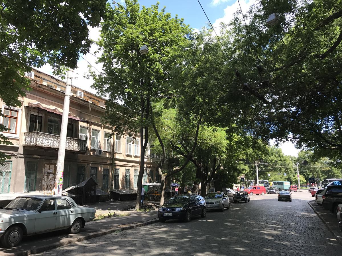 Apartments Near Deribasovskaya Одесса Экстерьер фото